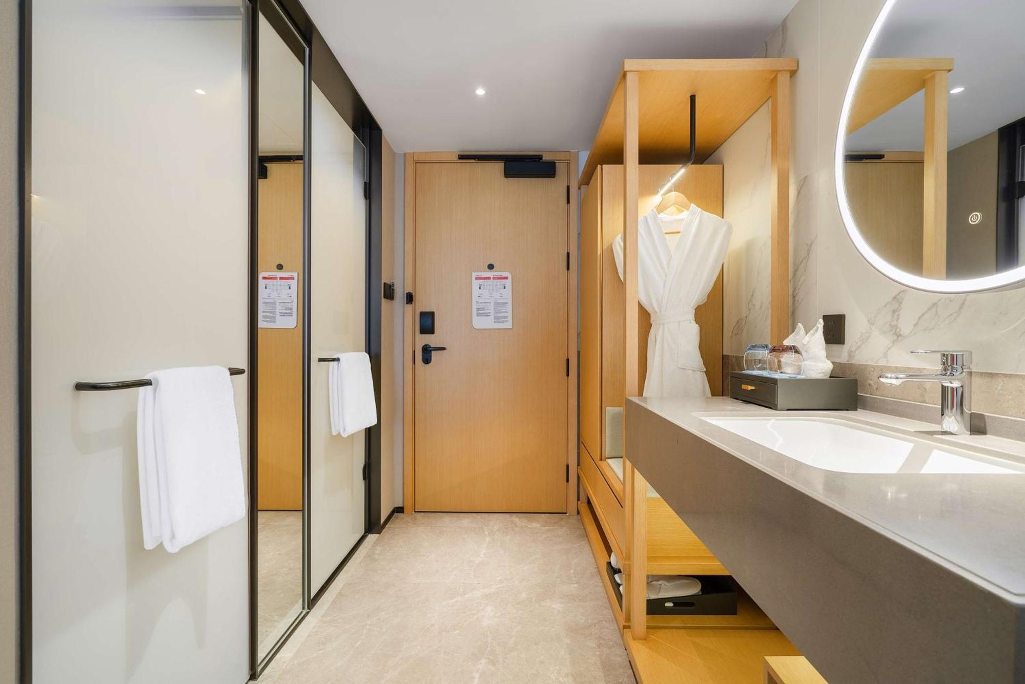 Hilton Garden Inn Chengdu Kuanzhai Alley エクステリア 写真