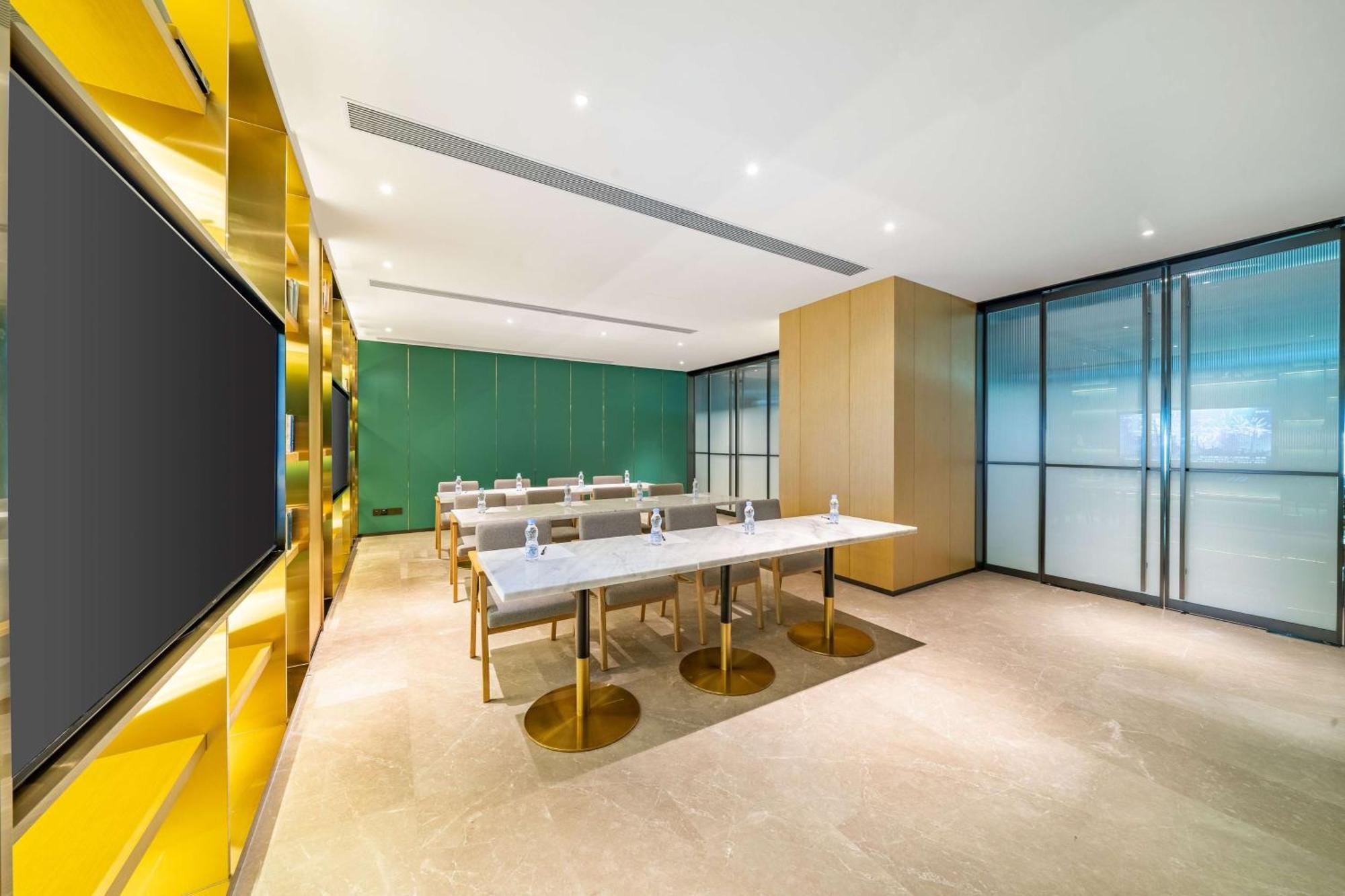 Hilton Garden Inn Chengdu Kuanzhai Alley エクステリア 写真