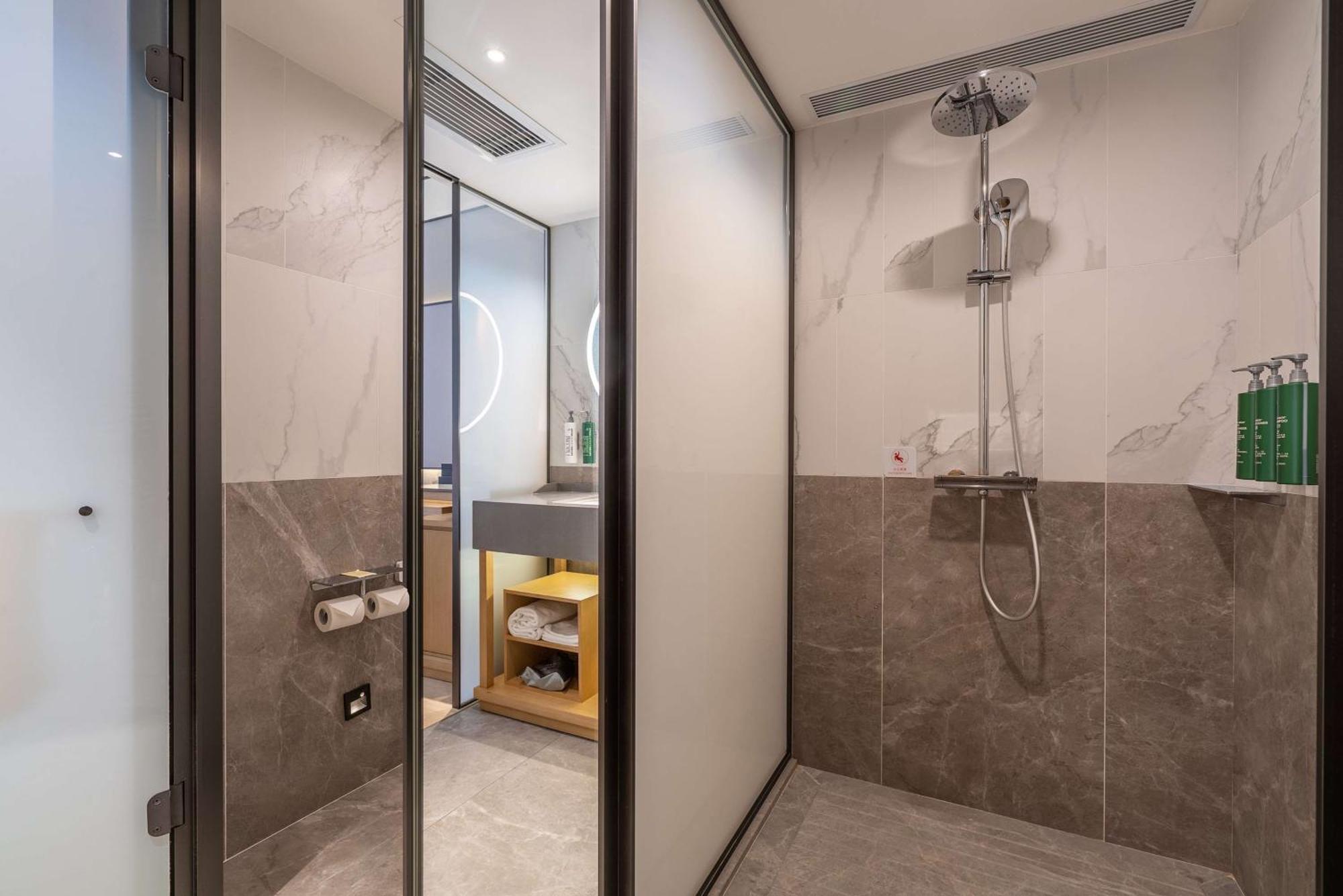 Hilton Garden Inn Chengdu Kuanzhai Alley エクステリア 写真