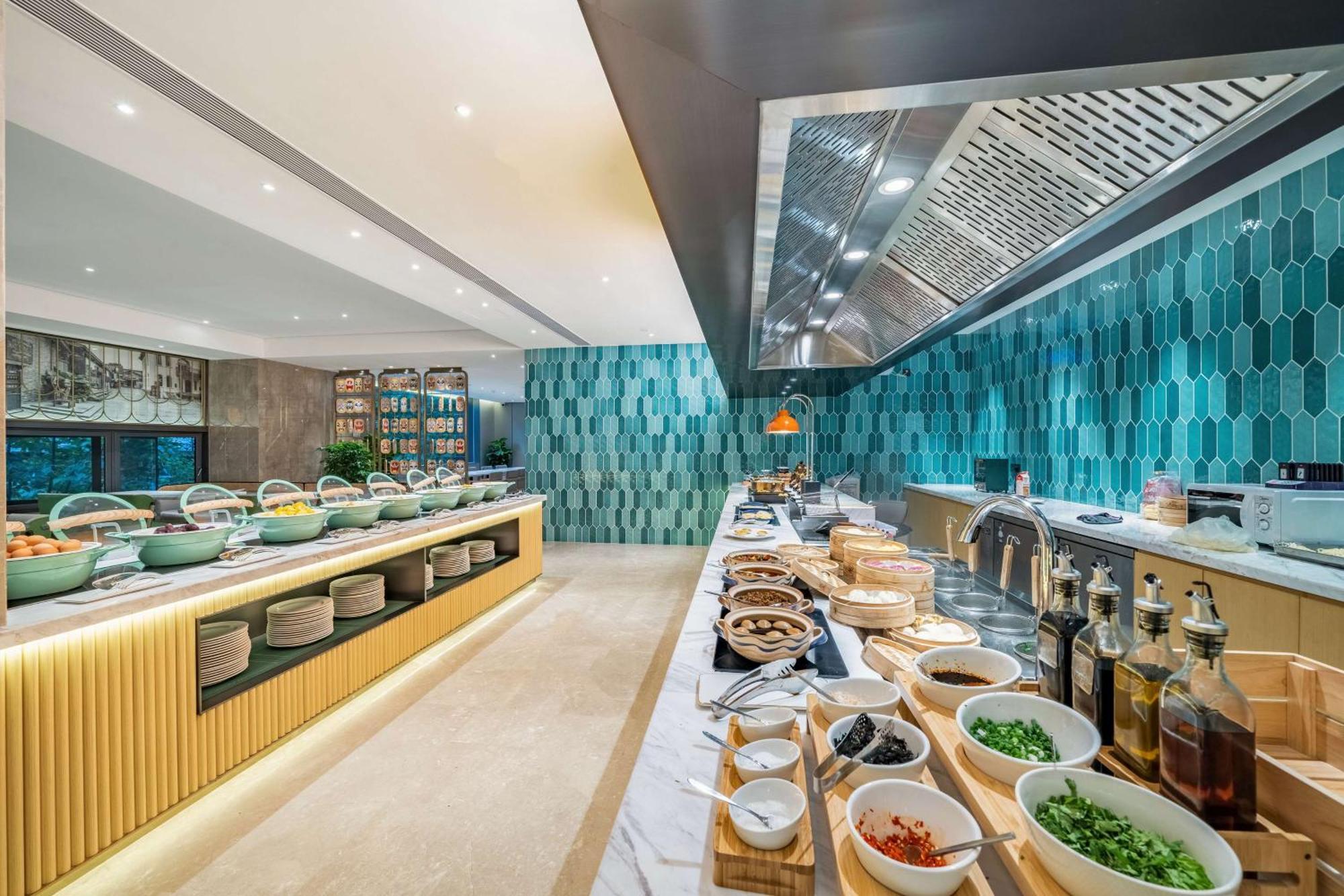 Hilton Garden Inn Chengdu Kuanzhai Alley エクステリア 写真